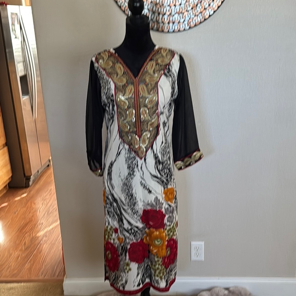Floral Embroidered Black and White Dress